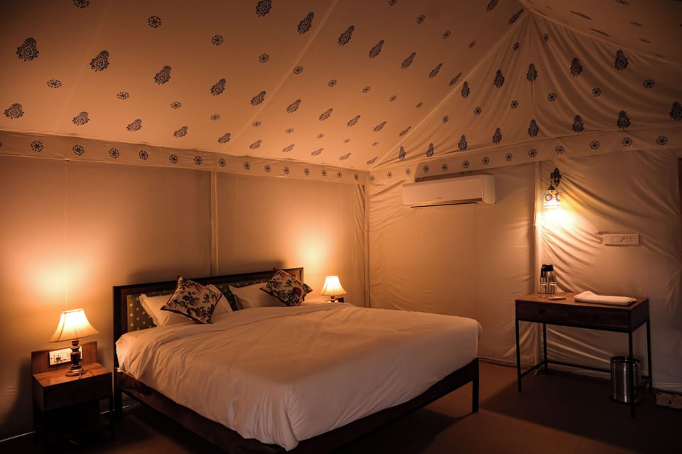 Comfort Double or Twin Room, Balcony, Garden View | Desk, laptop workspace, blackout drapes, WiFi (free)