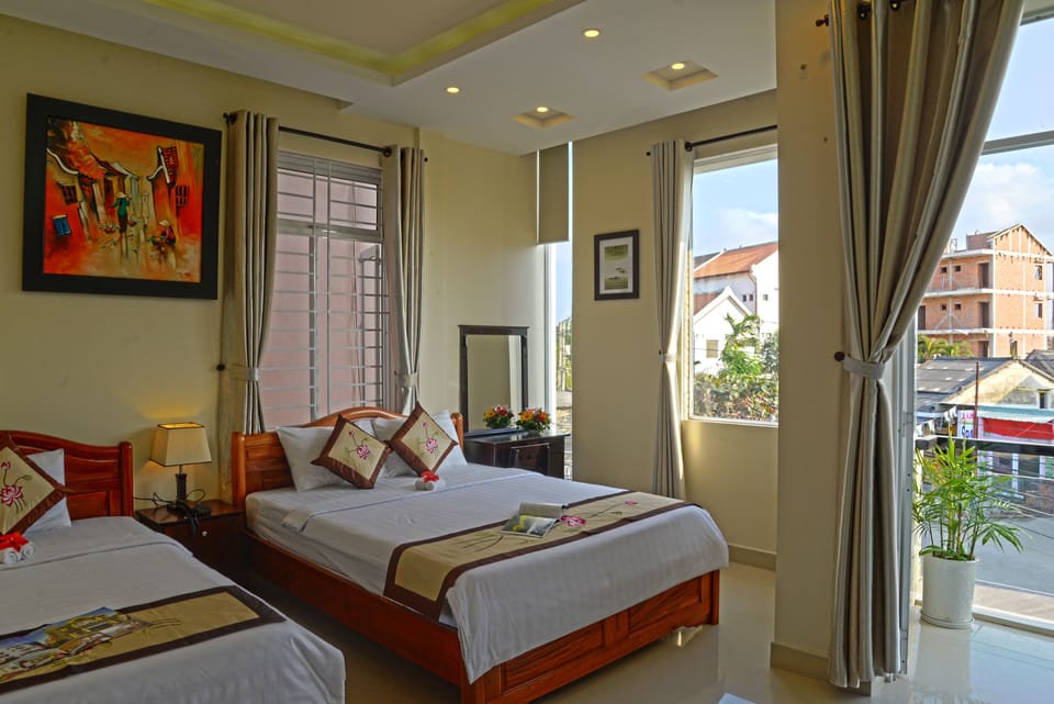 Minibar, in-room safe, desk, blackout drapes