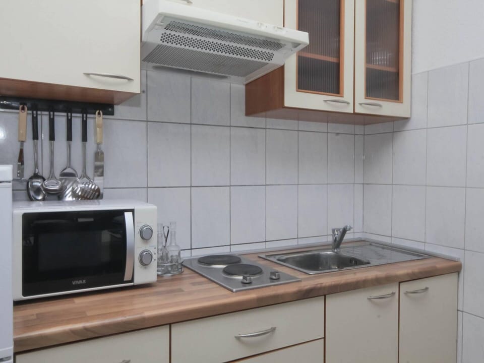 Apartment | Private kitchen