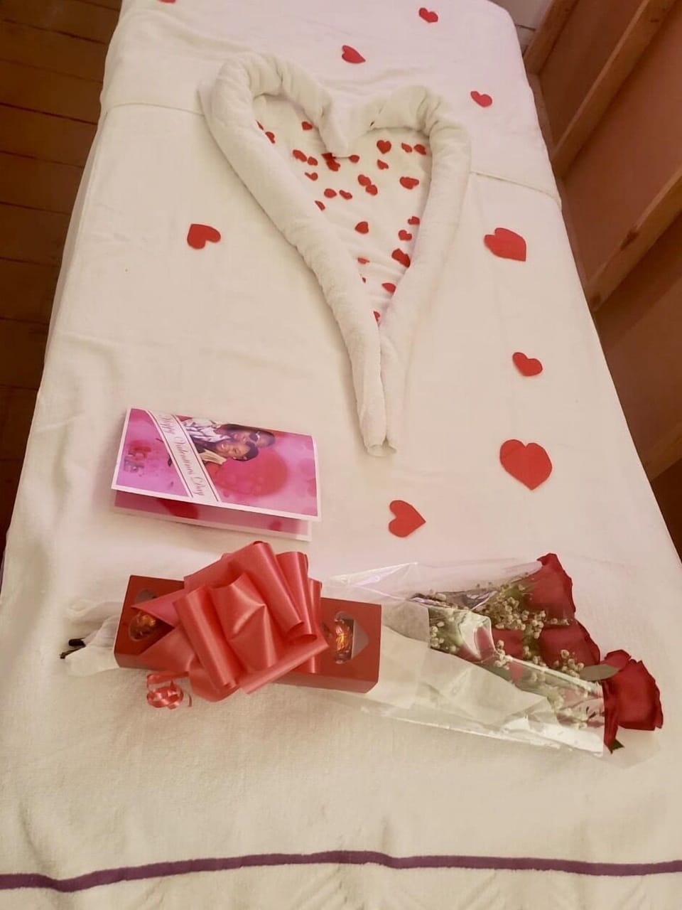 Body treatments, aromatherapy, deep-tissue massages, Swedish massages