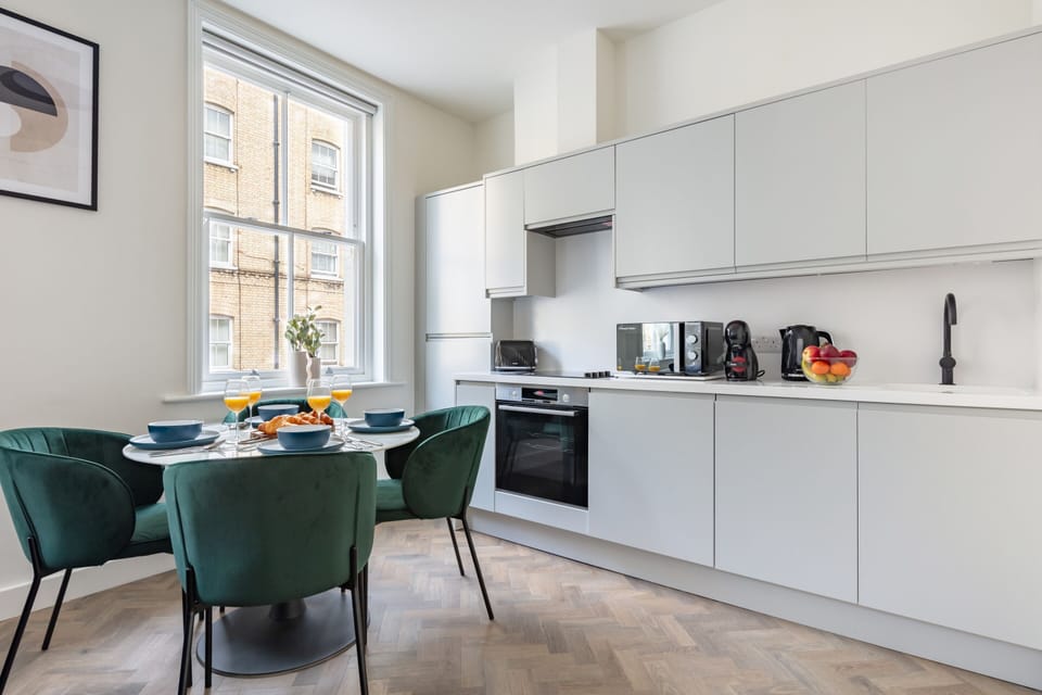 City Apartment, 1 Bedroom, Non Smoking | Private kitchen | Espresso maker, coffee/tea maker, electric kettle, toaster