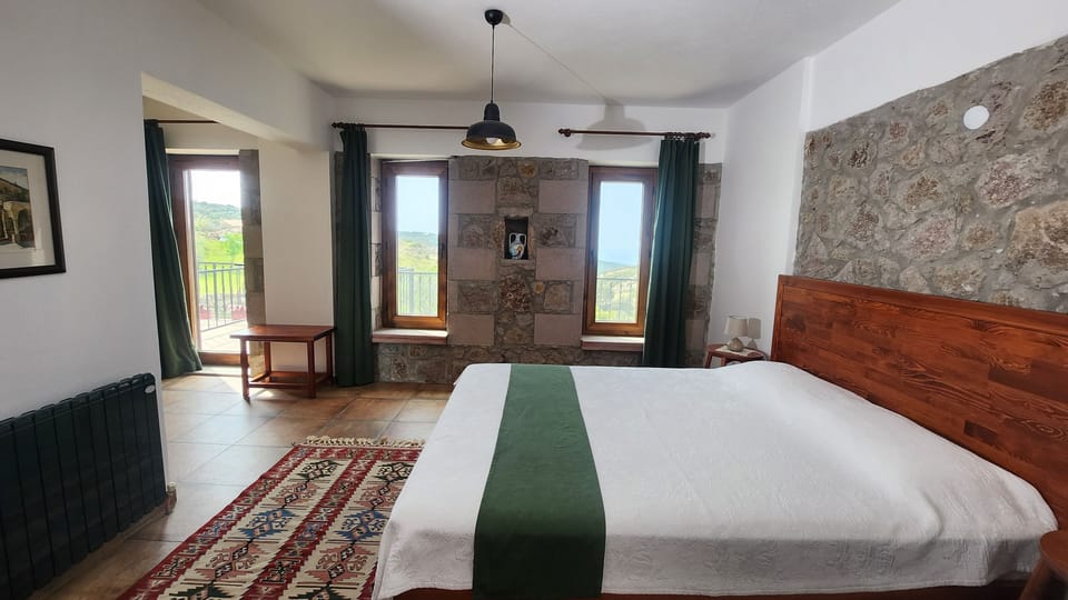 Double Room, Balcony, Sea View | Free WiFi