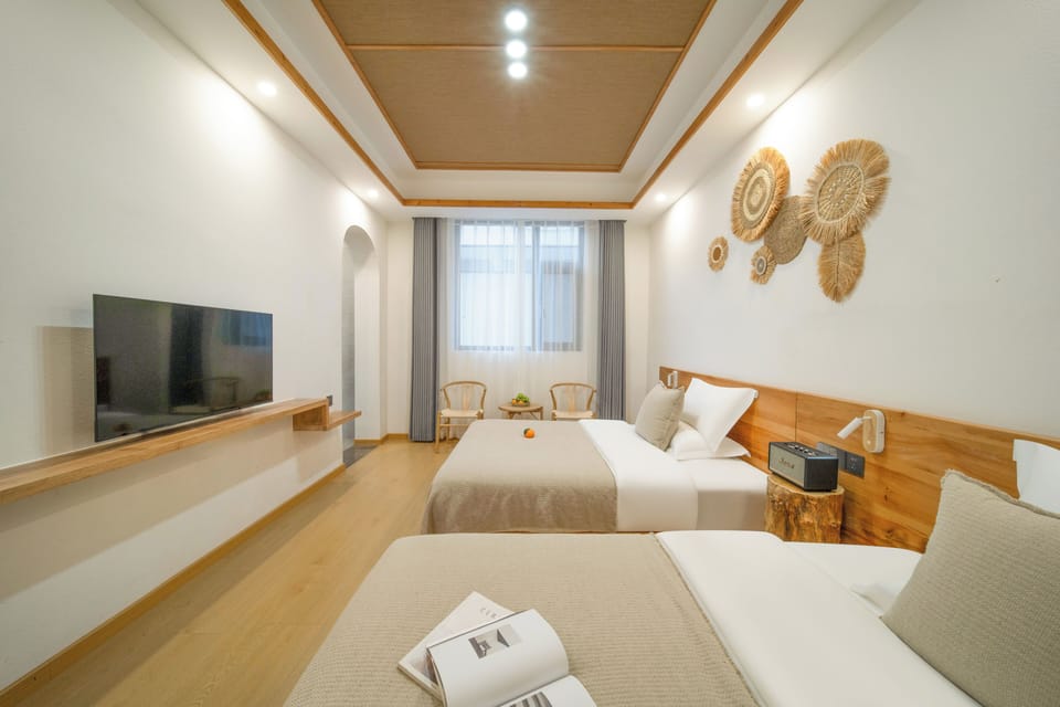 Comfort Double Room | Blackout drapes, soundproofing, iron/ironing board (on request)