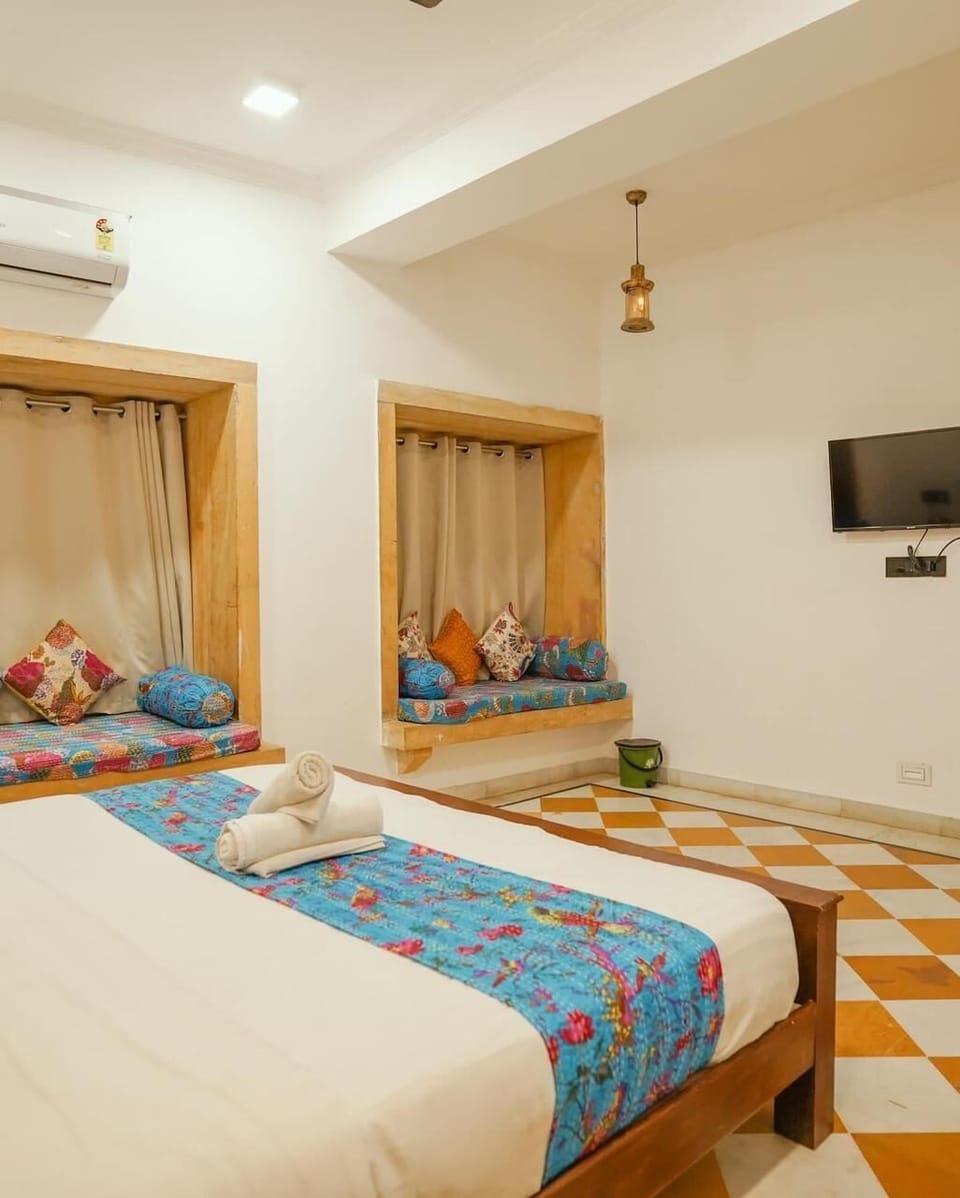 Family Double Room | Egyptian cotton sheets, premium bedding, memory foam beds