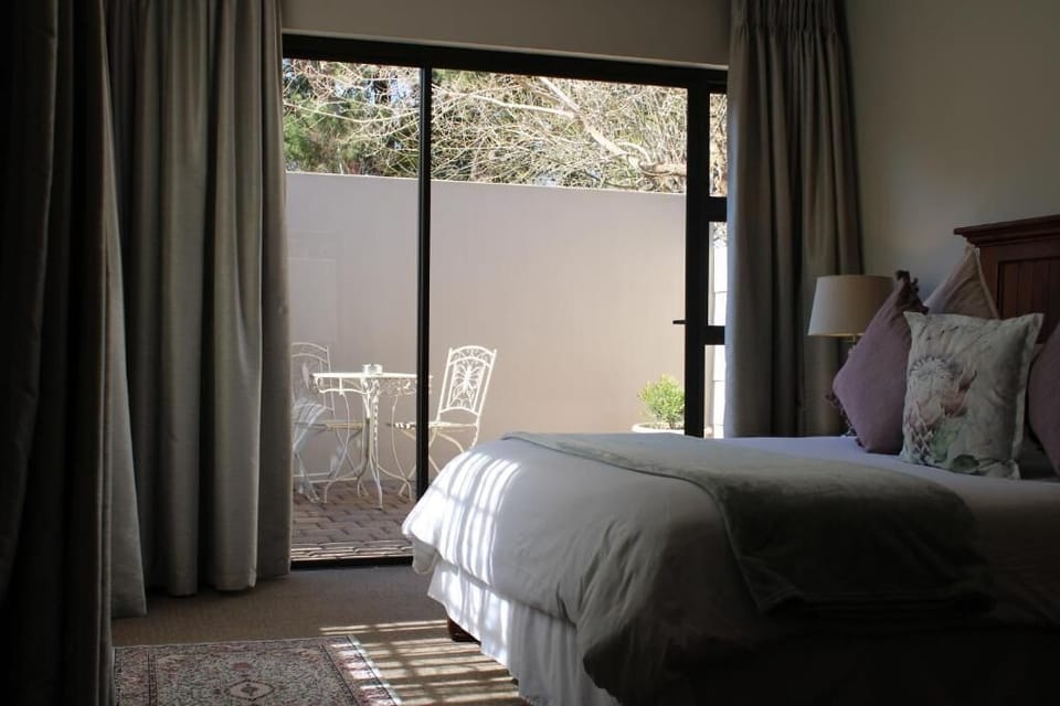 Standard Double Room | Laptop workspace, WiFi (free)