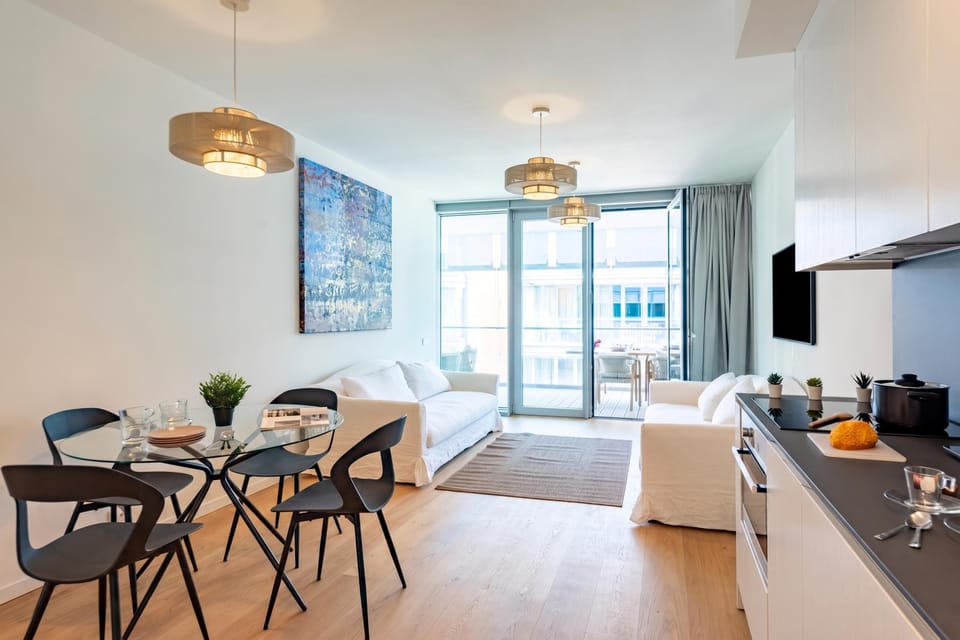 Standard Apartment, 1 Bedroom, Microwave, Sea Facing (Sea View Apartment Genova Waterfront) | Interior