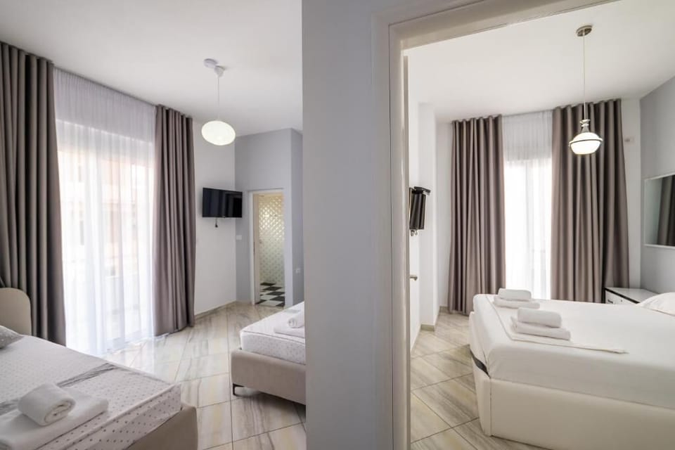 Family Room | Free WiFi