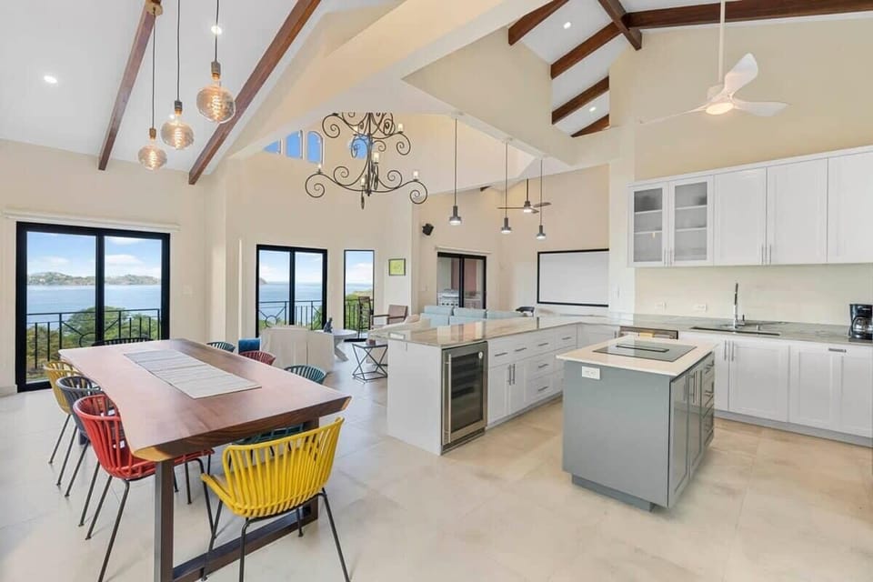 Condo, Ocean View | Private kitchen
