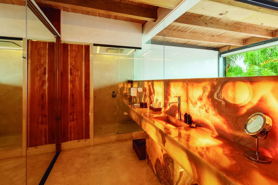 Rainfall showerhead, hair dryer, towels, soap