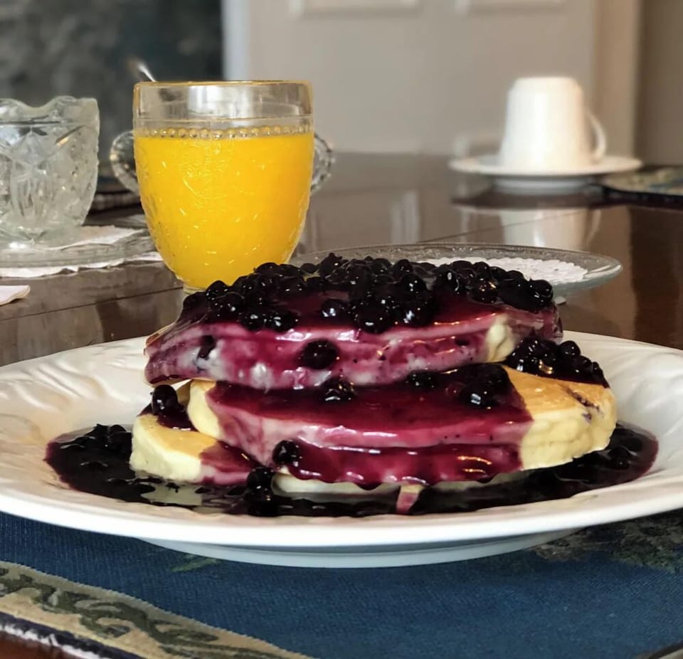 Breakfast meal