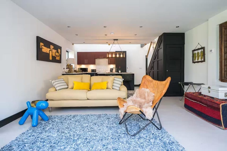 House | Living area | TV
