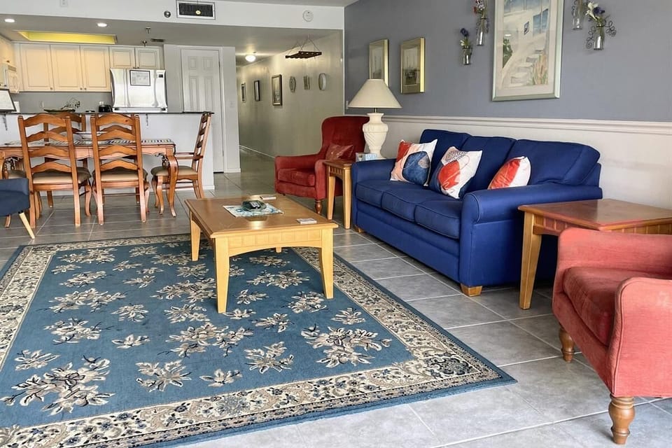 Condo, Multiple Beds (Sea Club #105 - Pelicans Perch) | Living area