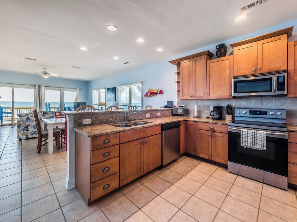 Studio (5 Bedrooms) | Property amenity