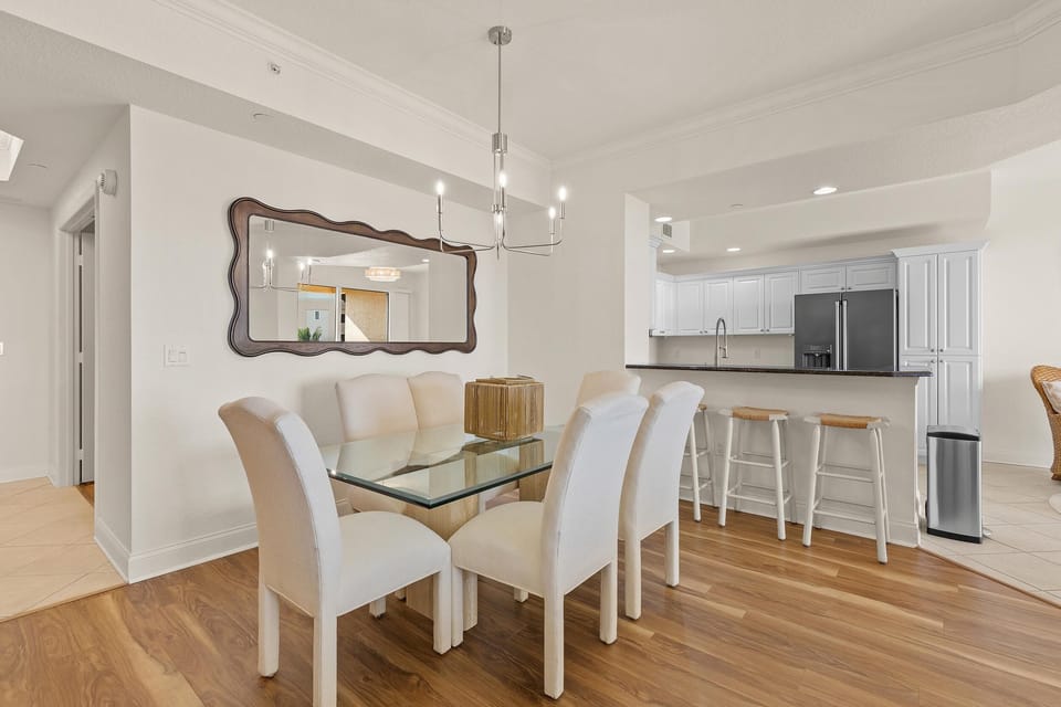 Condo, Multiple Beds (Minorca Paros 402) | Dining