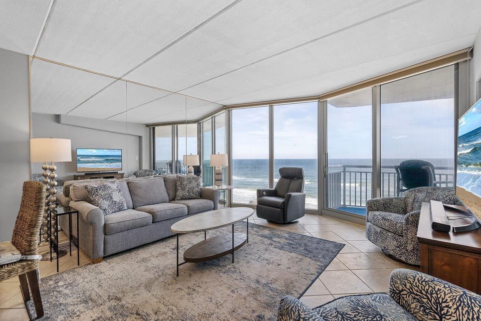 Condo, 1 King Bed with Sofa bed (Surfside Club 503) | Living area