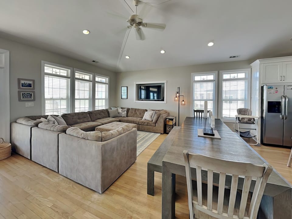 Studio (5 Bedrooms) | Property amenity