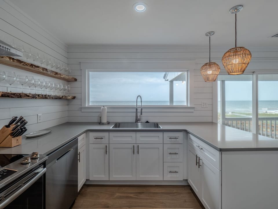 Studio (3 Bedrooms) | Property amenity