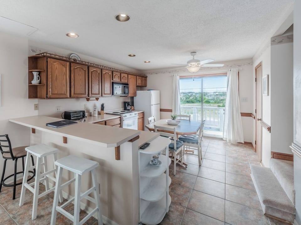 Studio (2 Bedrooms) | Property amenity