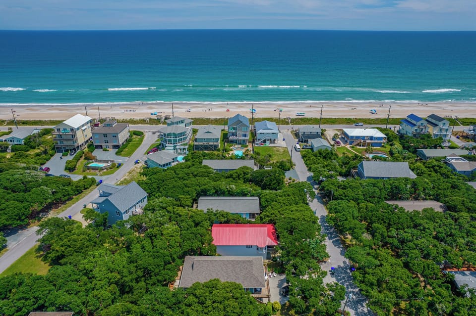Studio (3 Bedrooms) | Property amenity