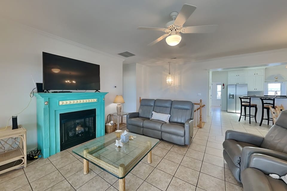 Studio (6 Bedrooms) | Property amenity