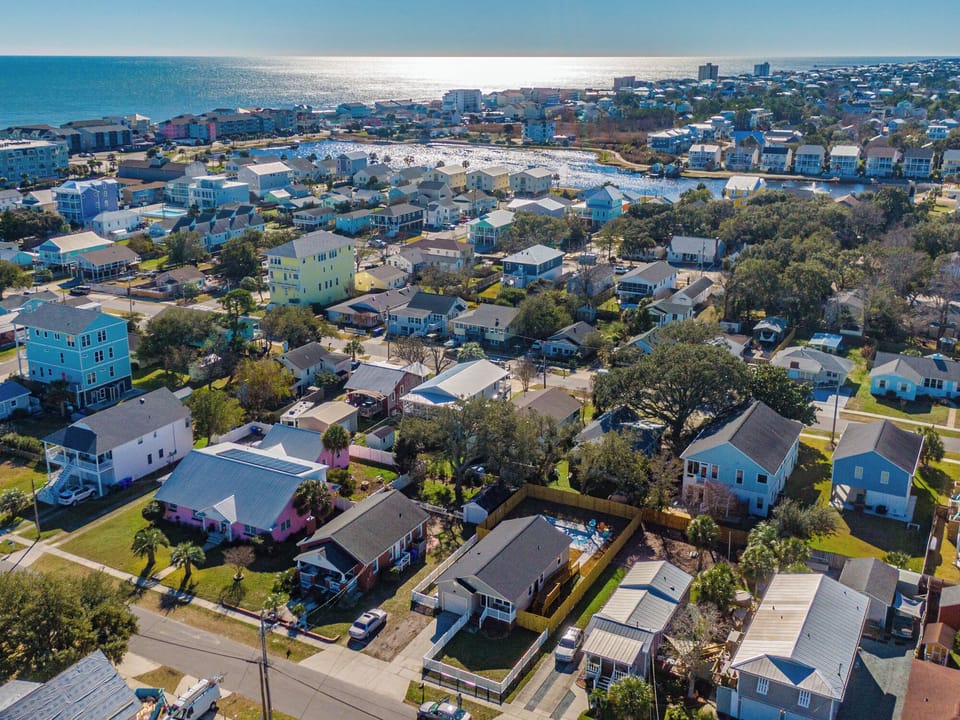 Studio (2 Bedrooms) | Property amenity