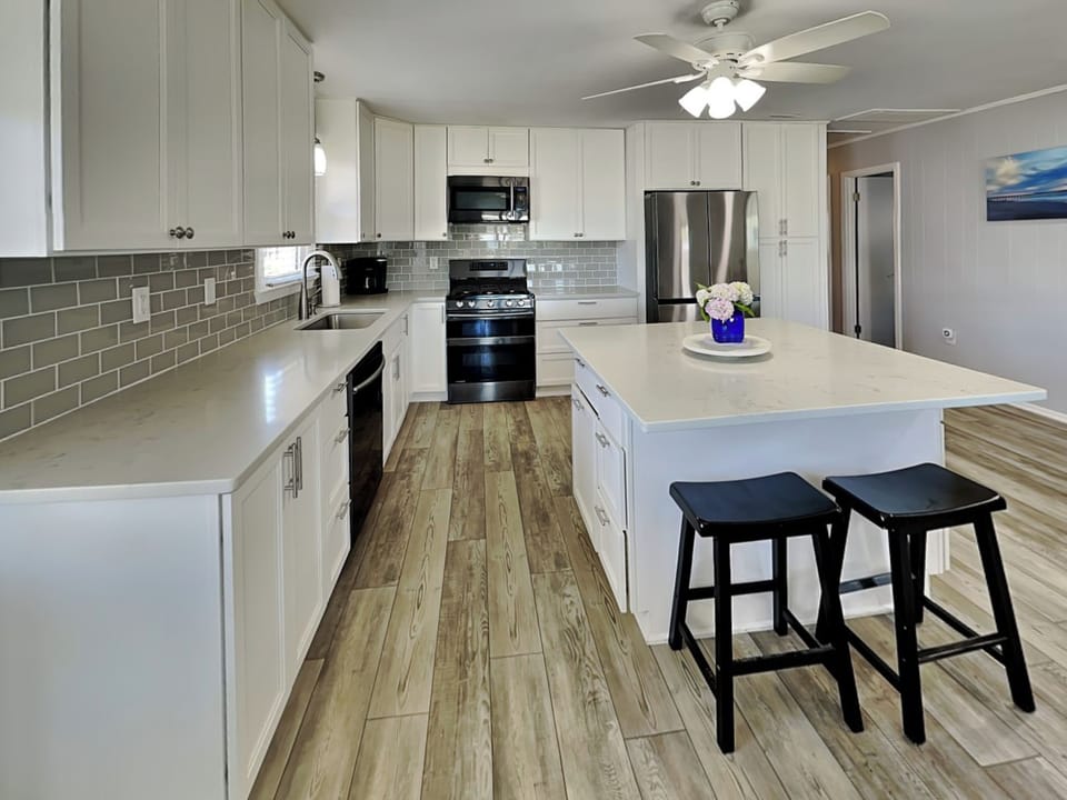 Studio (3 Bedrooms) | Property amenity