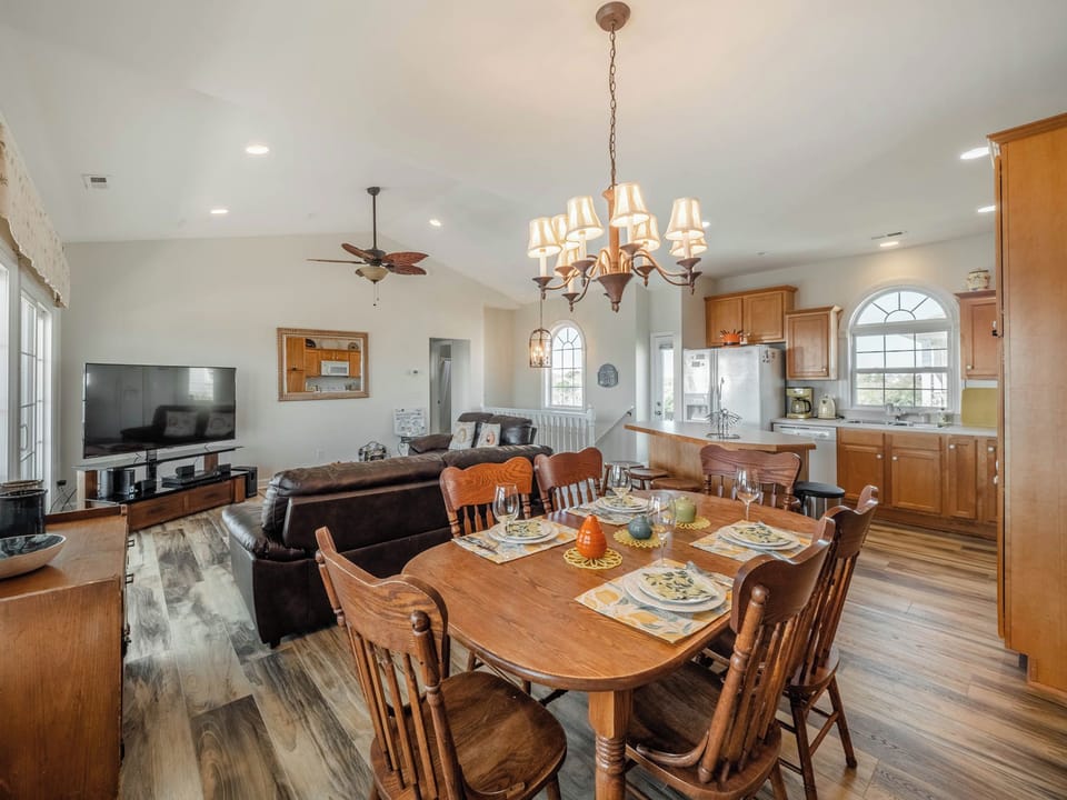 Studio (4 Bedrooms) | Property amenity