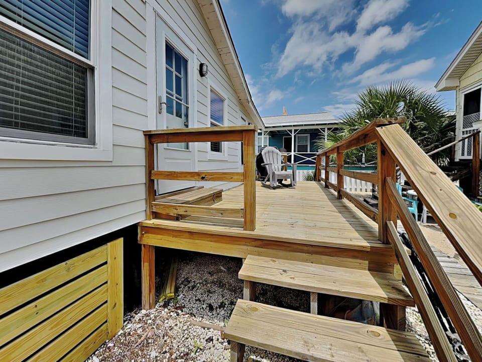 Studio (3 Bedrooms) | Property amenity