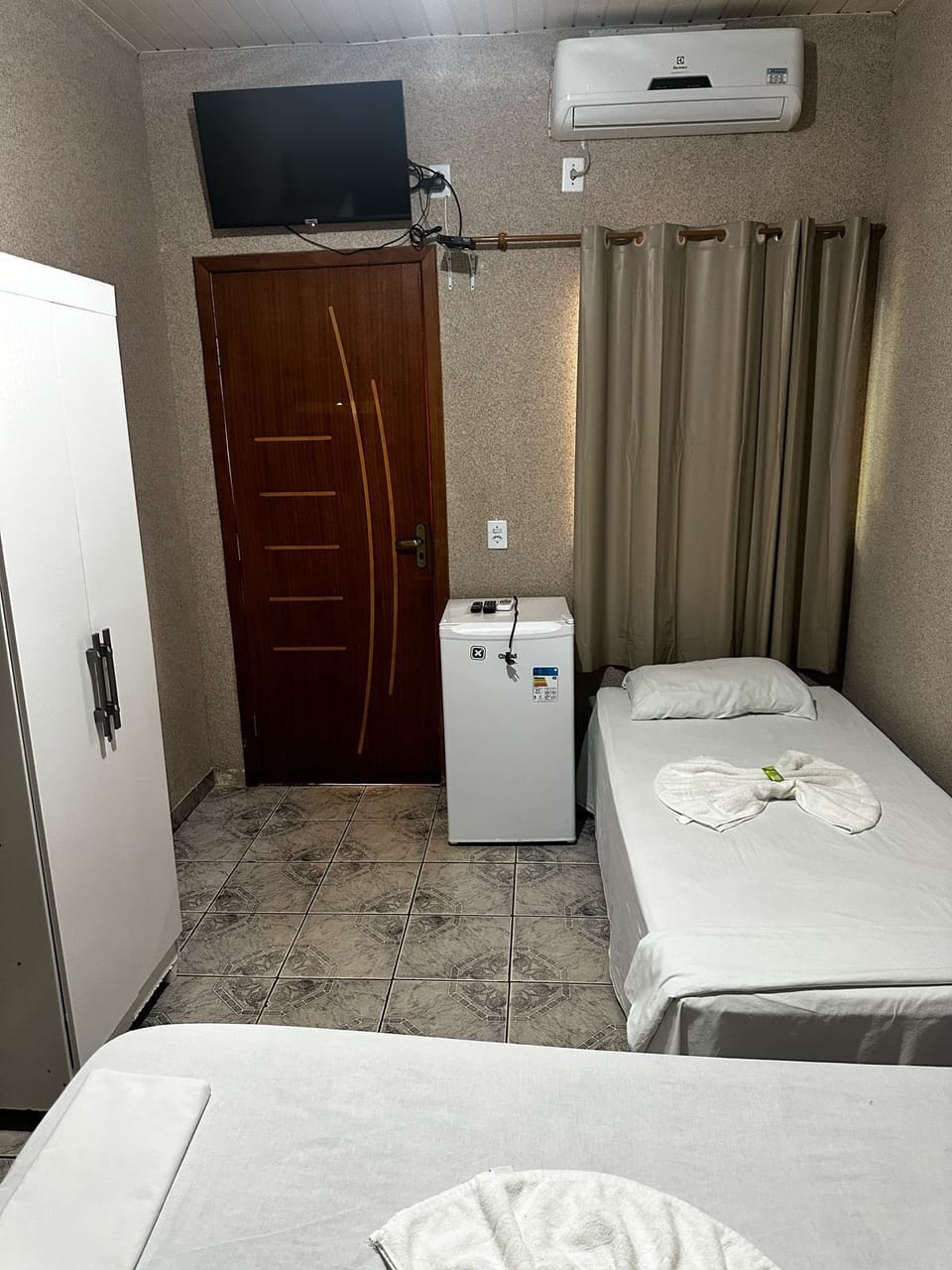 Standard Double Room, Patio | Laptop workspace, WiFi (free)