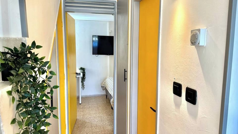 Gugel Waves Apartments Hotel in North District