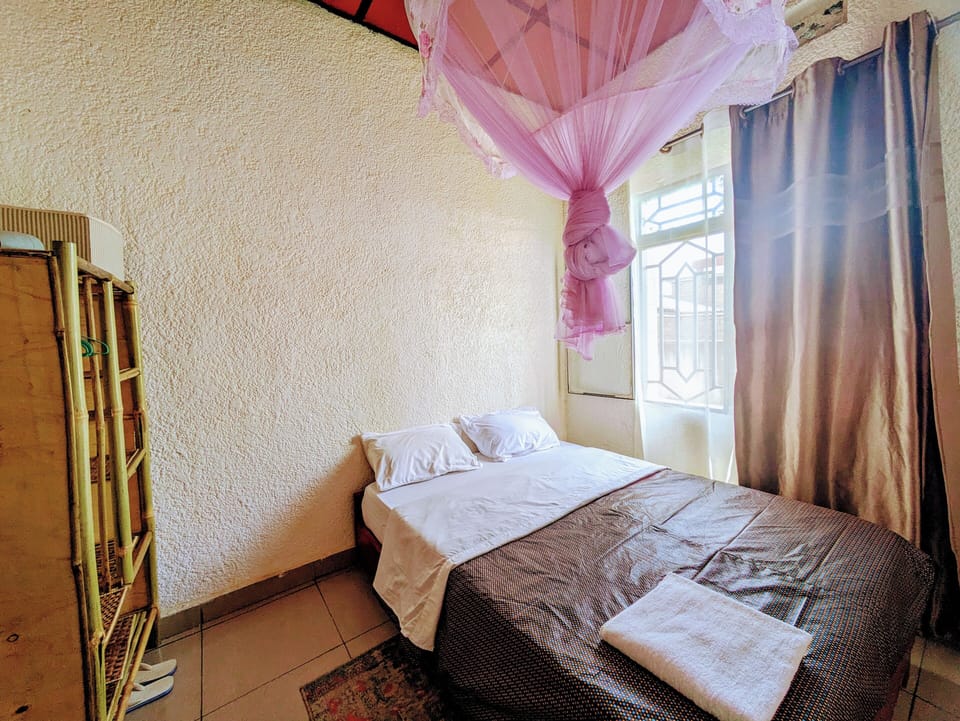 Double Room | WiFi (free)