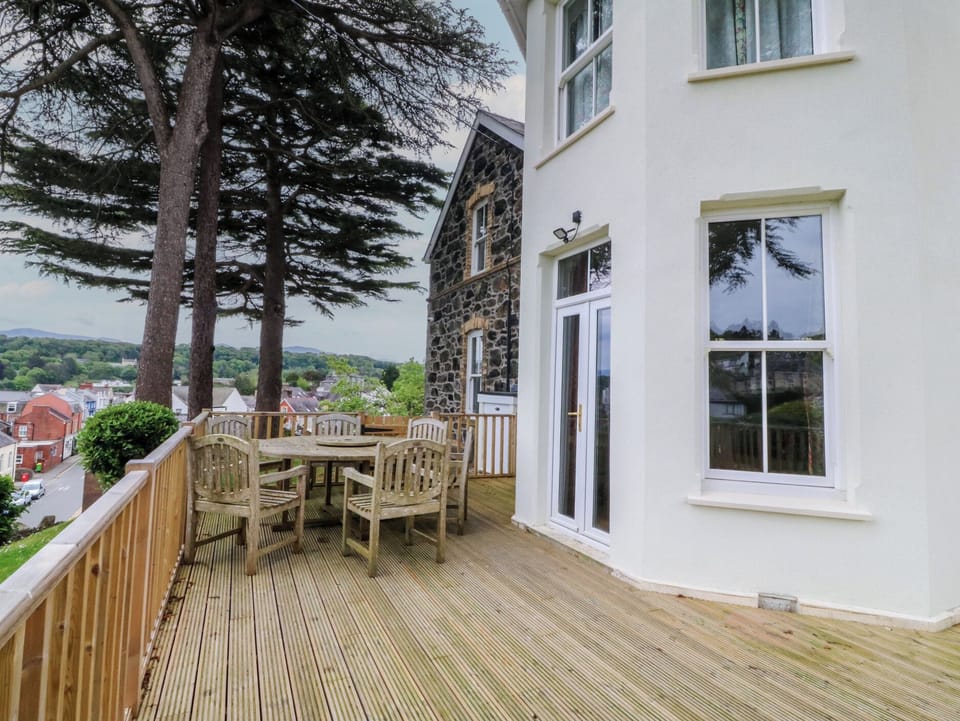 Cottage | Outdoor dining