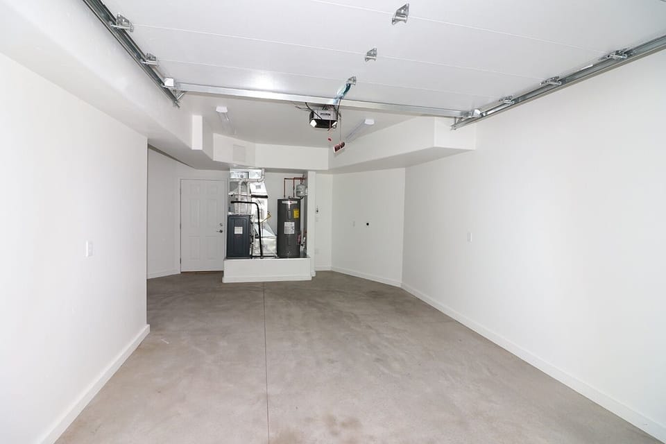 Townhome, 2 Bedrooms | Interior