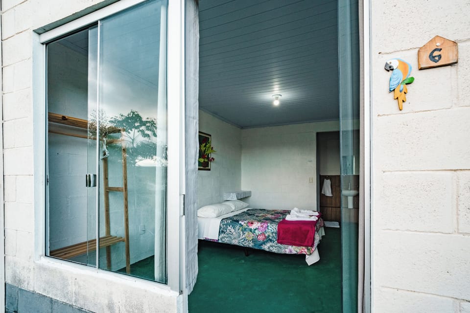 Basic Twin Room, 1 Double Bed | Free WiFi