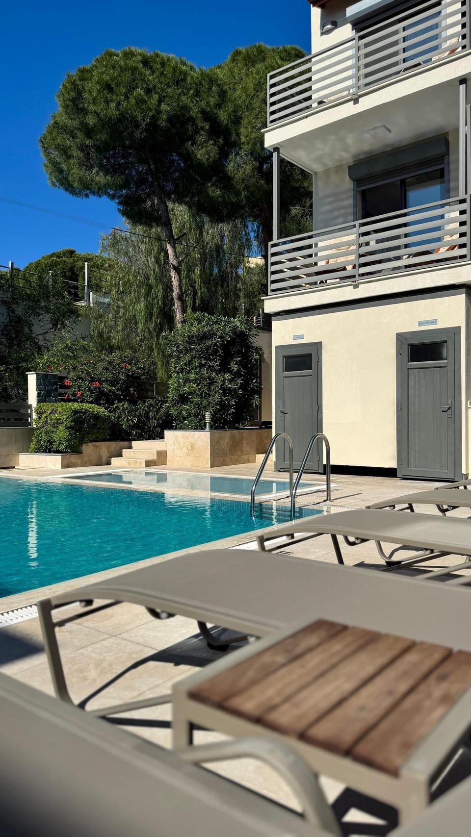 Seasonal outdoor pool, open 9:00 AM to 8:00 PM, free cabanas