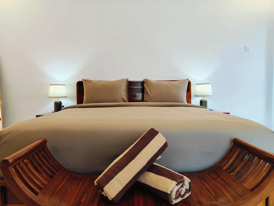 Deluxe Double Room | Blackout drapes, soundproofing, free WiFi