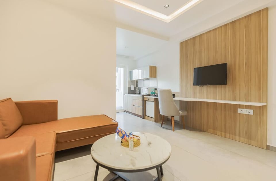 Executive Double Room | Living area
