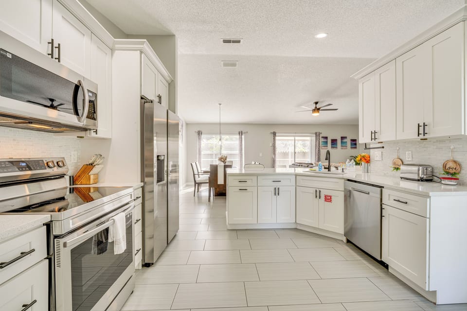 House (4 Bedrooms) | Interior