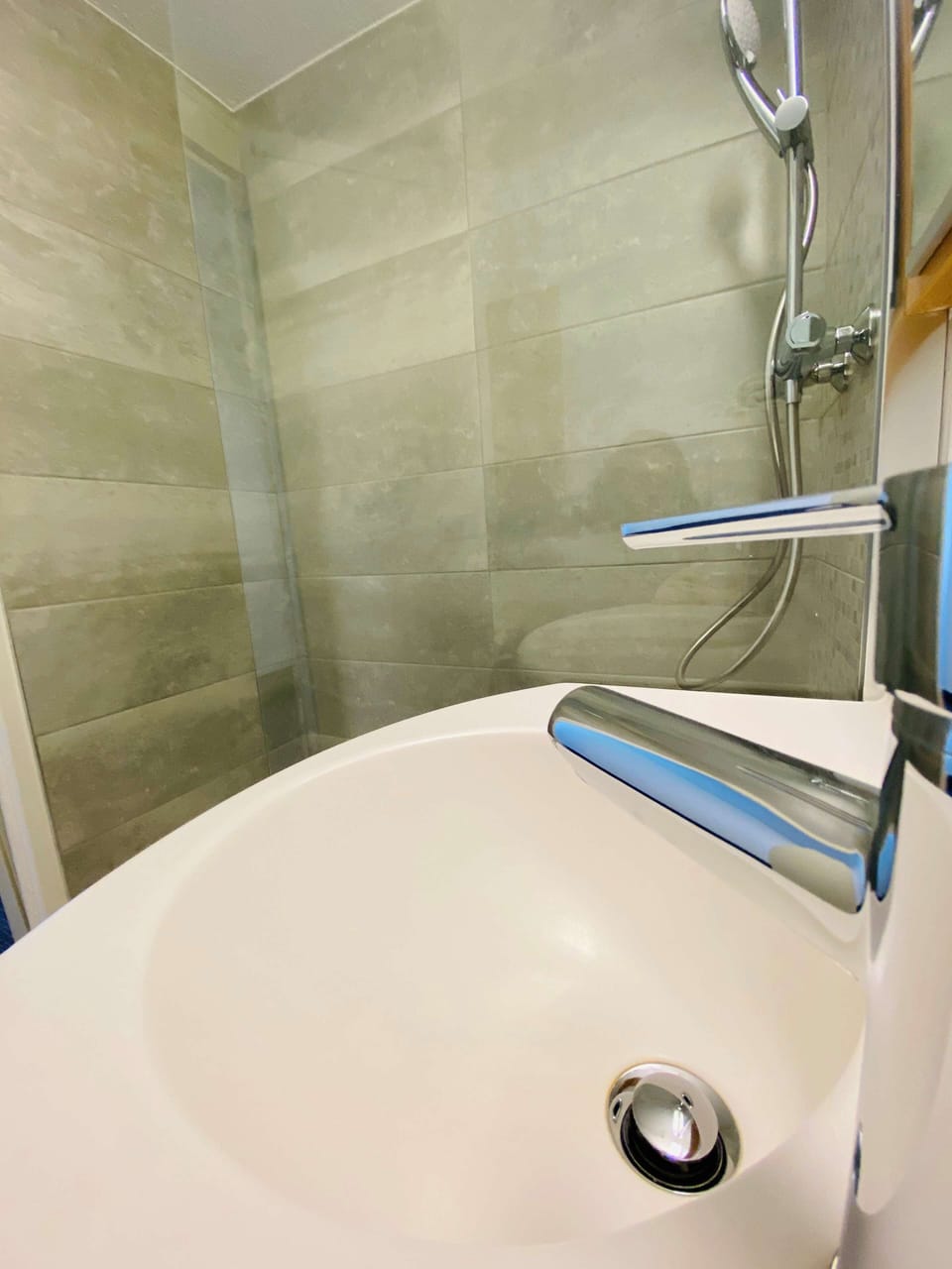 Eco-friendly toiletries, towels