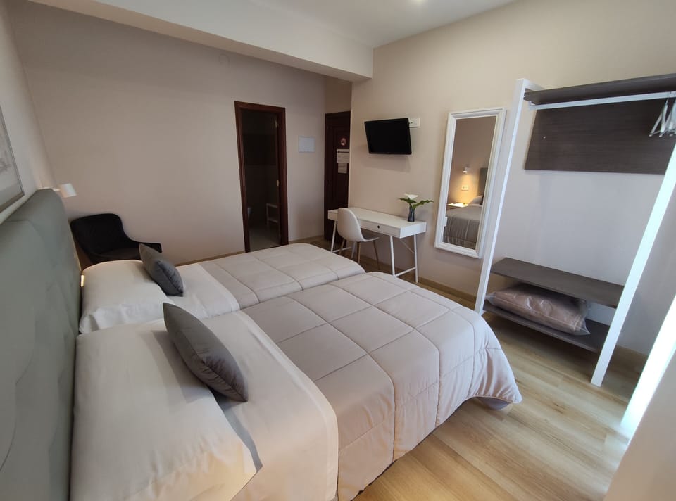 Standard Double or Twin Room | Desk, laptop workspace, free cribs/infant beds, free WiFi