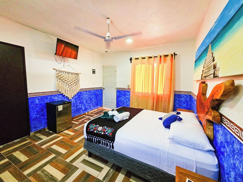 Comfort Room | Free WiFi