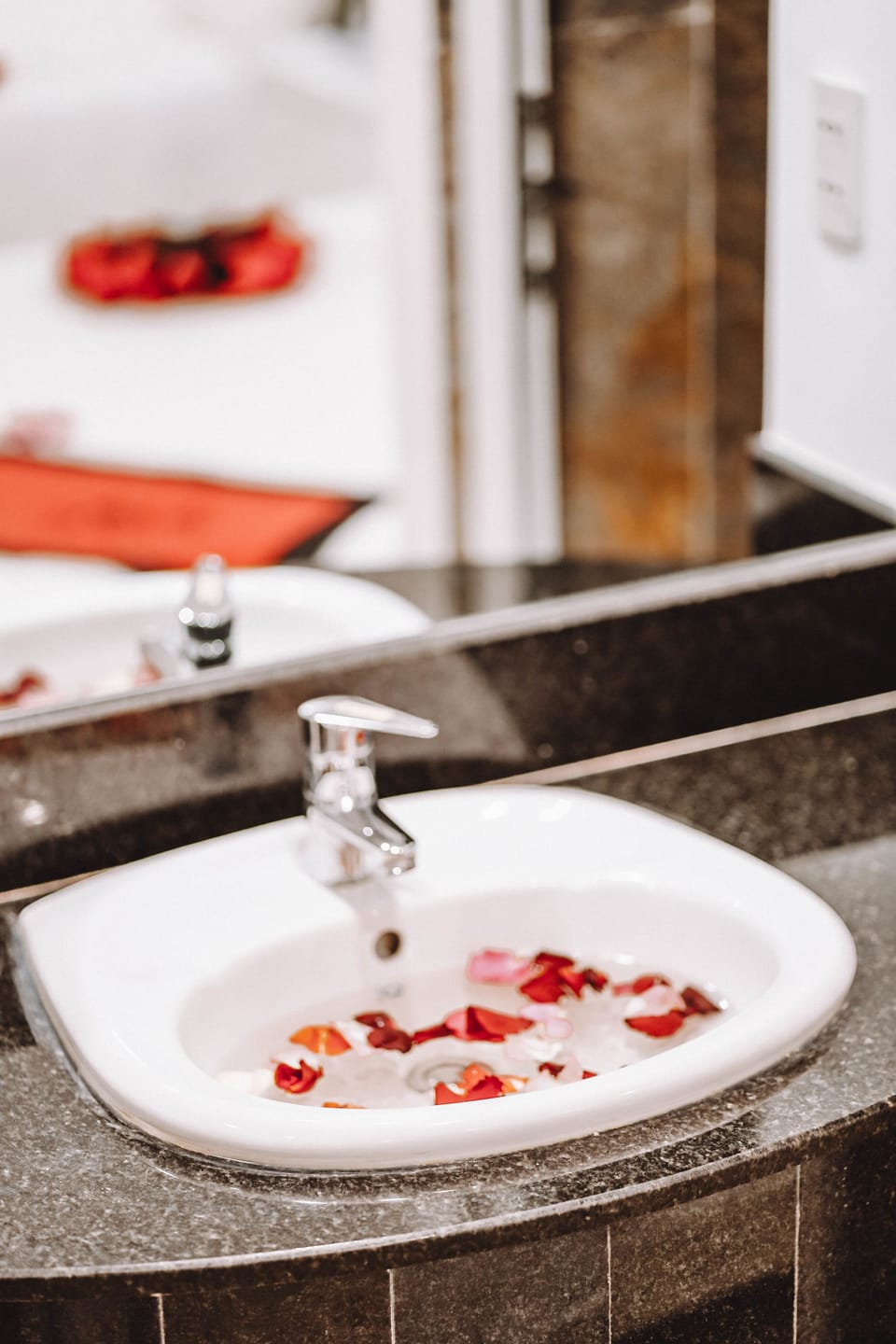Superior Double Room, 1 Double Bed | Bathroom | Shower, free toiletries, hair dryer, slippers