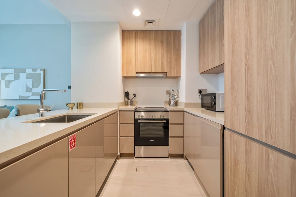 Apartment, Balcony, City View | Private kitchen | Espresso maker, electric kettle