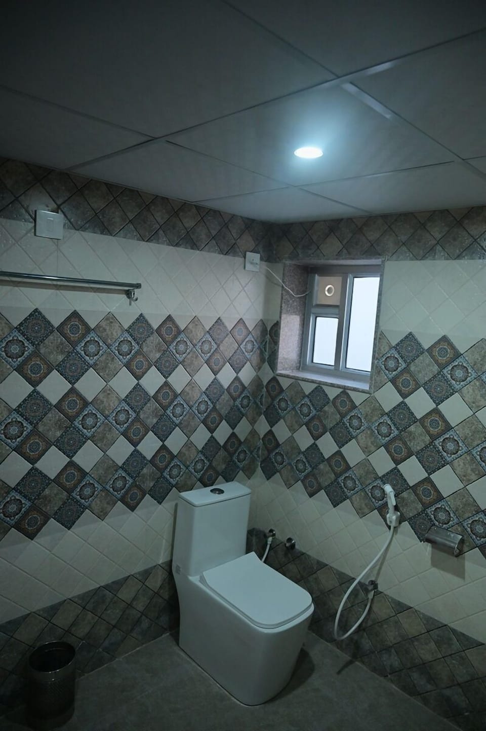Village Huts | Bathroom | Shower, towels, toilet paper