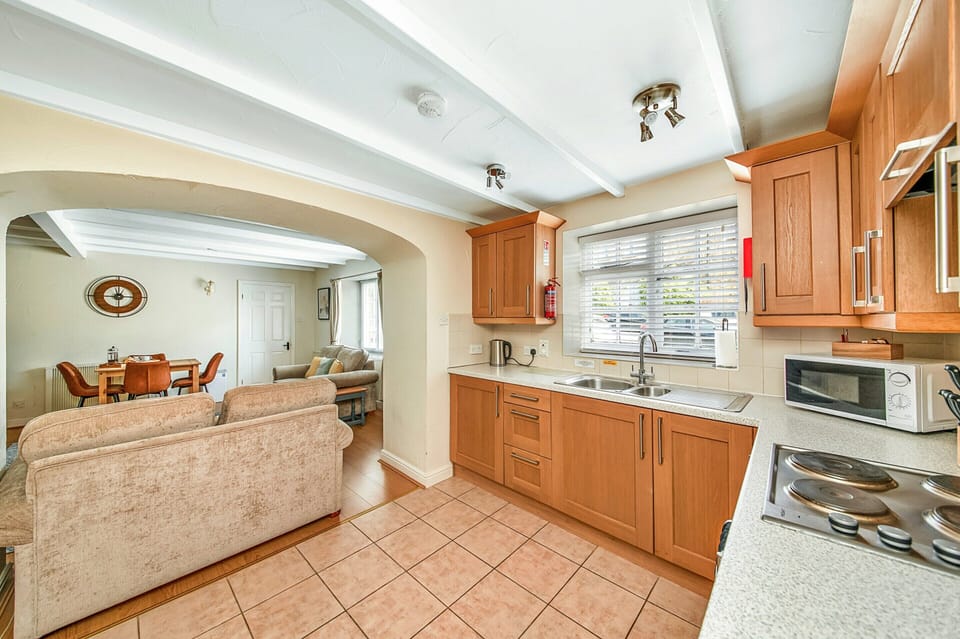 Cottage | Private kitchen | Highchair