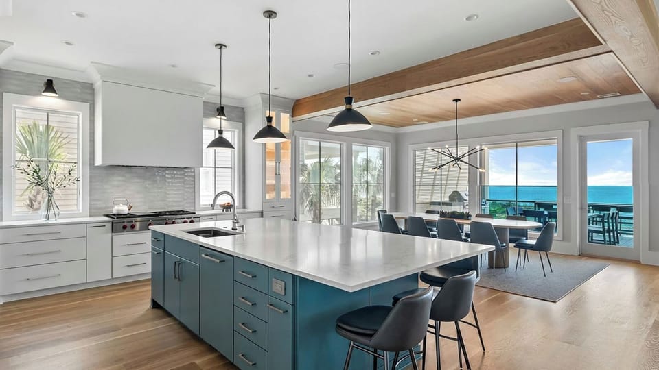 House (6 Bedrooms) | Interior