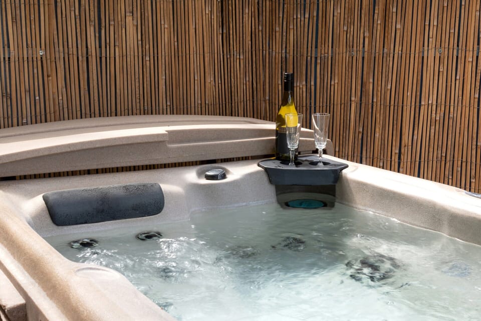 Cottage | Pool