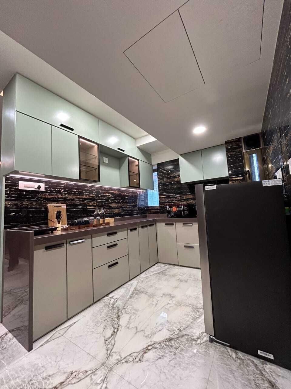 Comfort Apartment, City View | Private kitchen