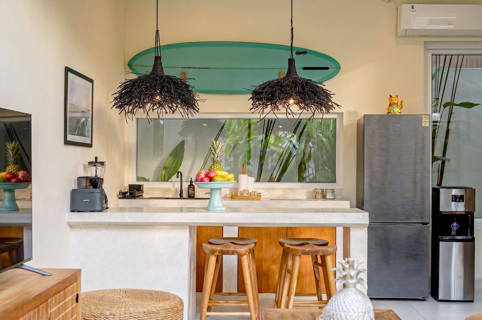 Deluxe Villa, 1 Bedroom, Patio, Pool View | Private kitchen | Fridge, microwave, stovetop, electric kettle
