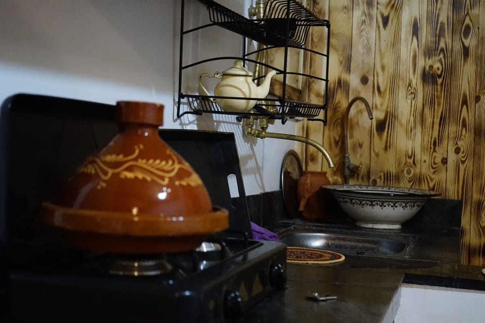 Double or Twin Room, Courtyard View | In-room safe, blackout drapes, iron/ironing board, free WiFi